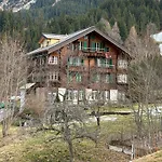 Staubbachbaenkli *
