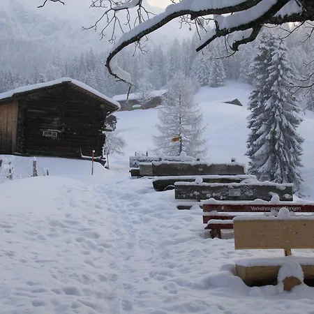 Staubbachbaenkli Wengen