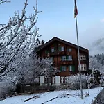 Staubbachbaenkli *